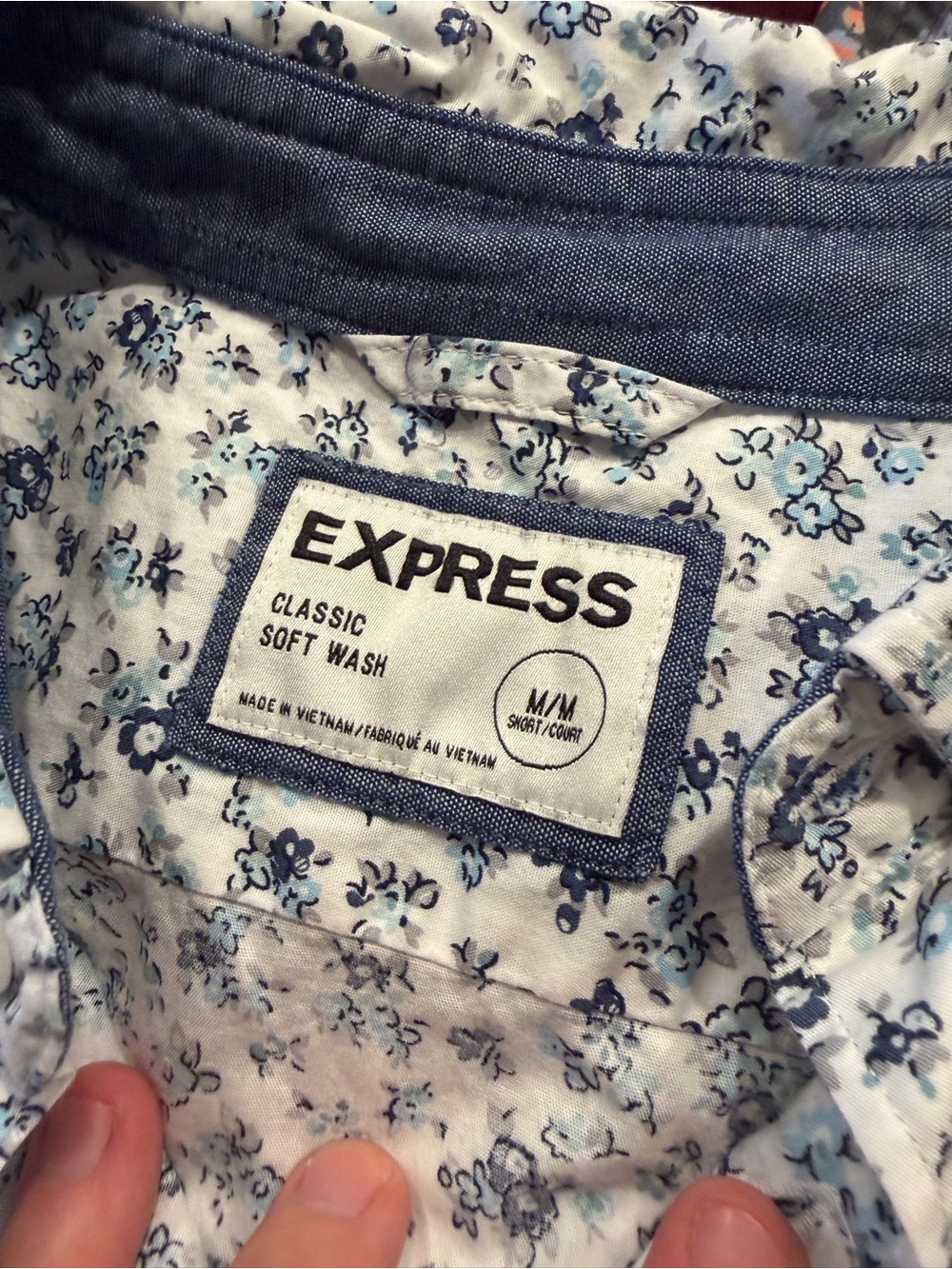 Express Men’s Classic Soft Wash Button-Down Shirts Bundle- Medium Short - Picture 2 of 9